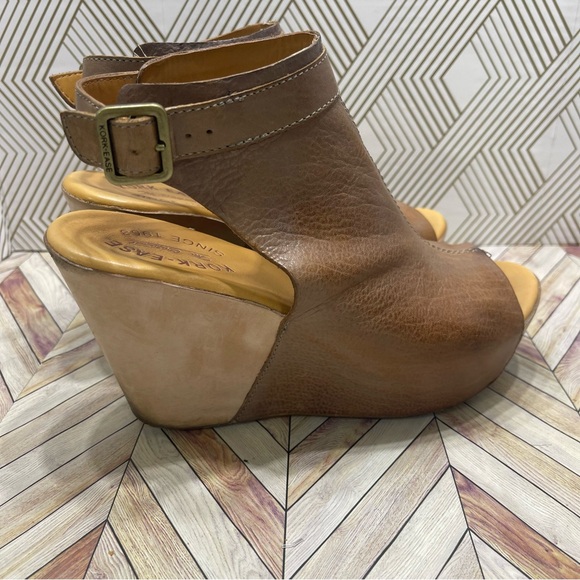 Kork Ease Nero taupe Leather Wrapped Wedge 7 L1 - Picture 4 of 13